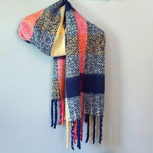 Vince Camuto winter scarf